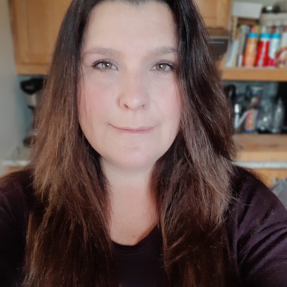 Meet your Posher, Rhea - Picture 1 of 1